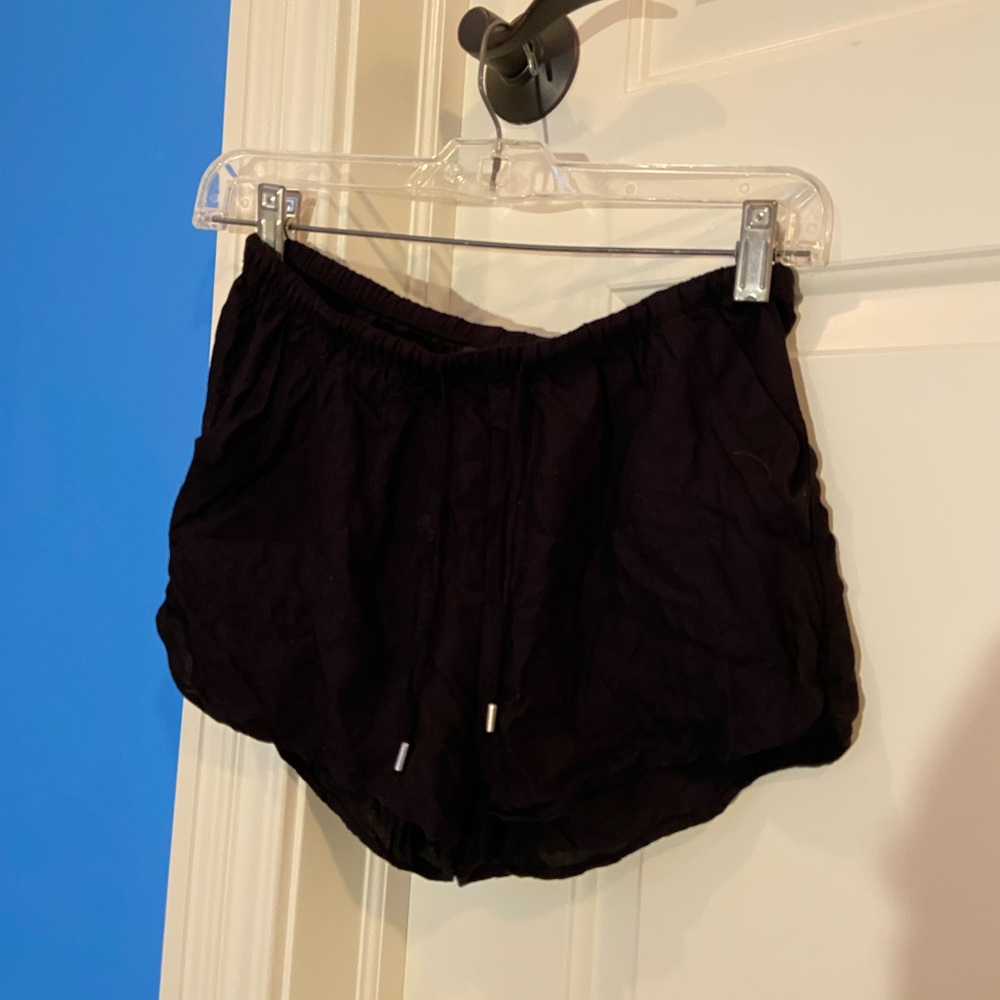 H&M Adjustable Black Shorts